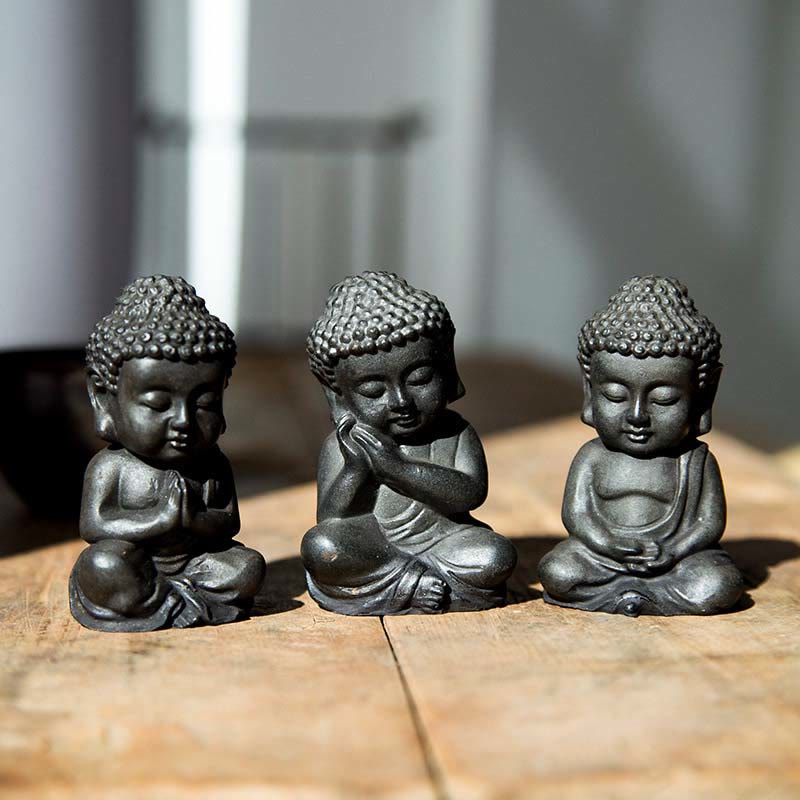 Small Iron Powder Buddha Statue 9x5.5cm Meditation Decor