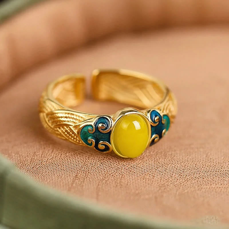 Adjustable Amber Copper Ring with Auspicious Clouds for Focus