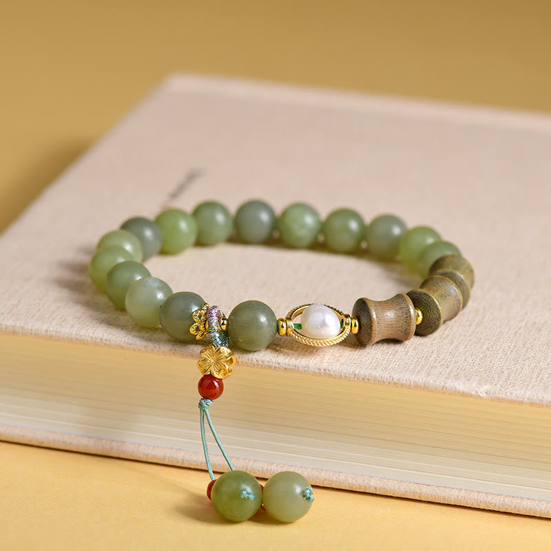 8mm Jade Sandalwood Prosperity Bracelet for Balance & Luck