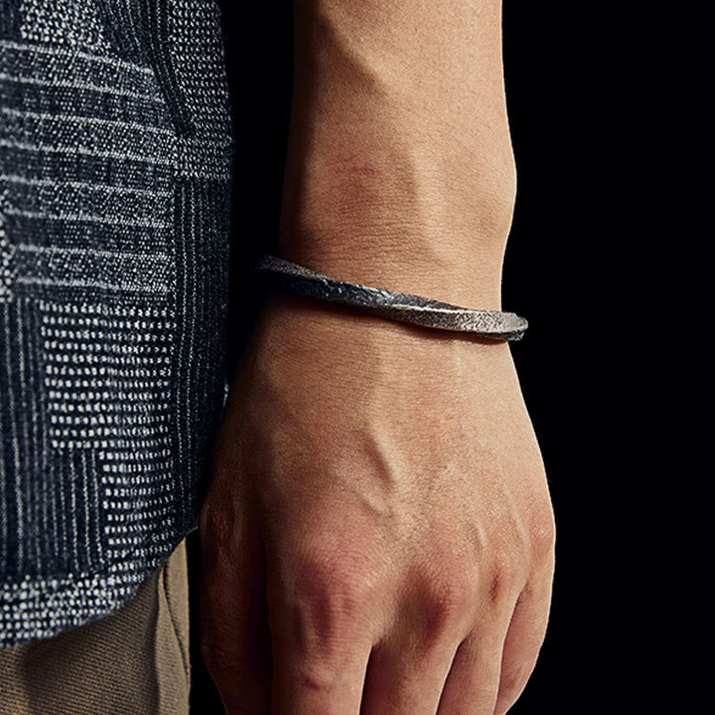 Sterling Silver Möbius Loop Spiritual Cuff Bracelet 18cm