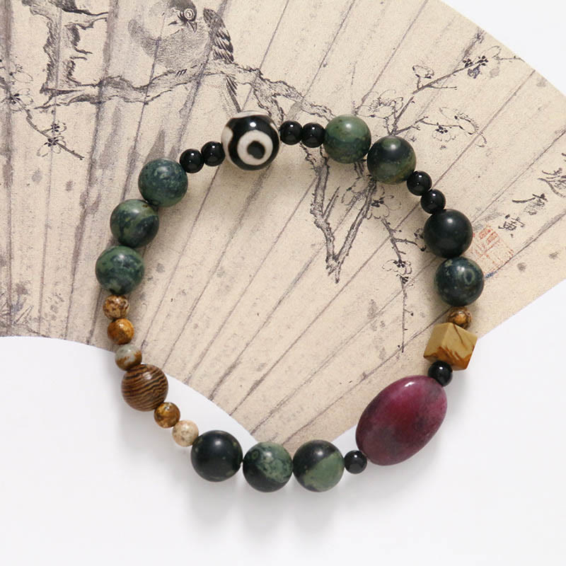 8mm Green Agate Three-eyed Dzi Power Success Bracelet