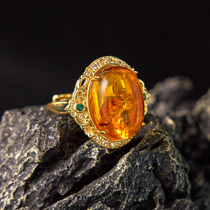 Amber Flower Pigeon Egg Pattern Focus Spiritual Ring
