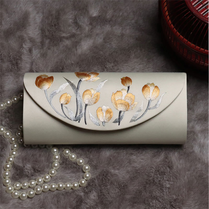 Tulip Su Embroidery Crossbody Bag | Spiritual Jewelry Charm