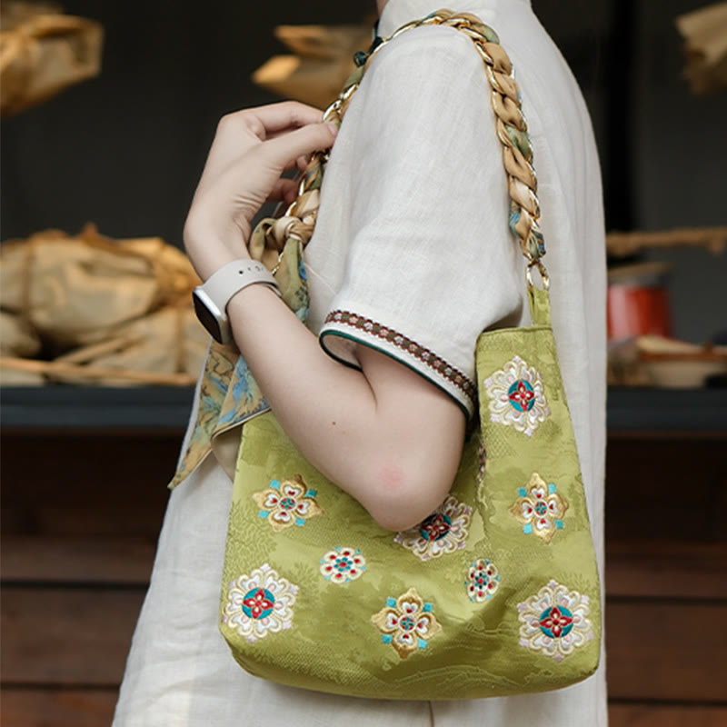 Satin Su Embroidered Crossbody Bag in Green – Elegant Yoga Tote