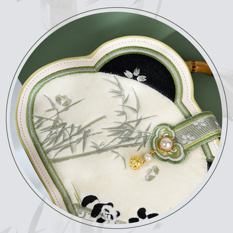 Panda Bamboo Embroidery Pearl Chain Crossbody Bag 19.5cm