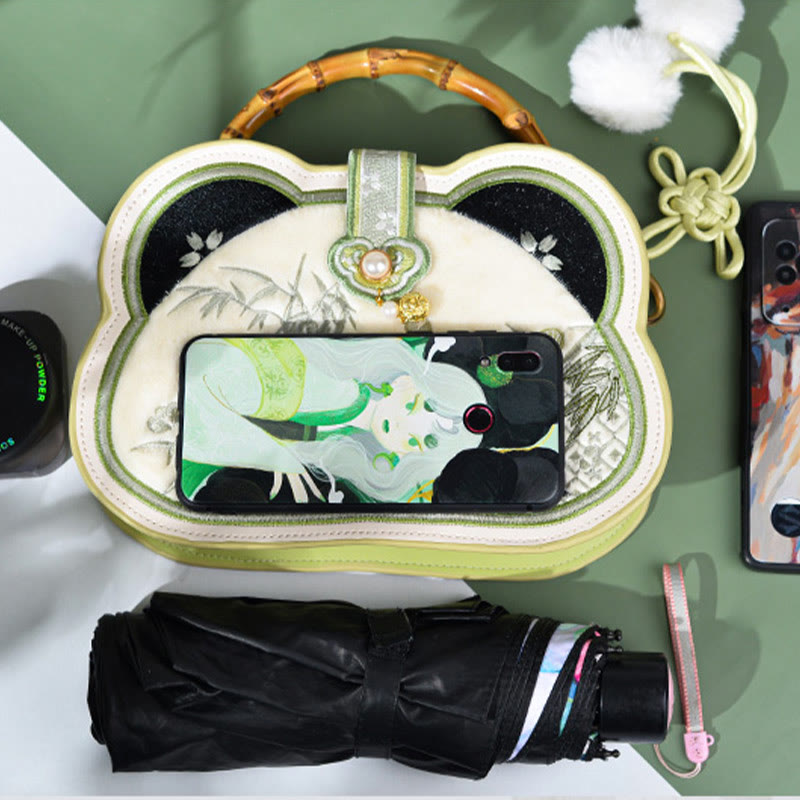 Panda Bamboo Embroidery Pearl Chain Crossbody Bag 19.5cm