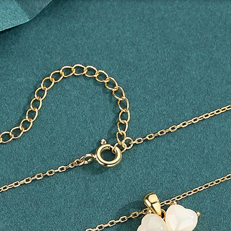 925 Silver Hetian Jade Four Leaf Clover Necklace for Luck