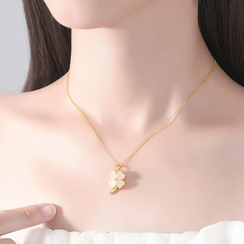 925 Silver Hetian Jade Four Leaf Clover Necklace for Luck