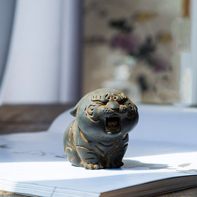 Mini Cute Tiger Iron Resin Statue - Spiritual Animal Figurine