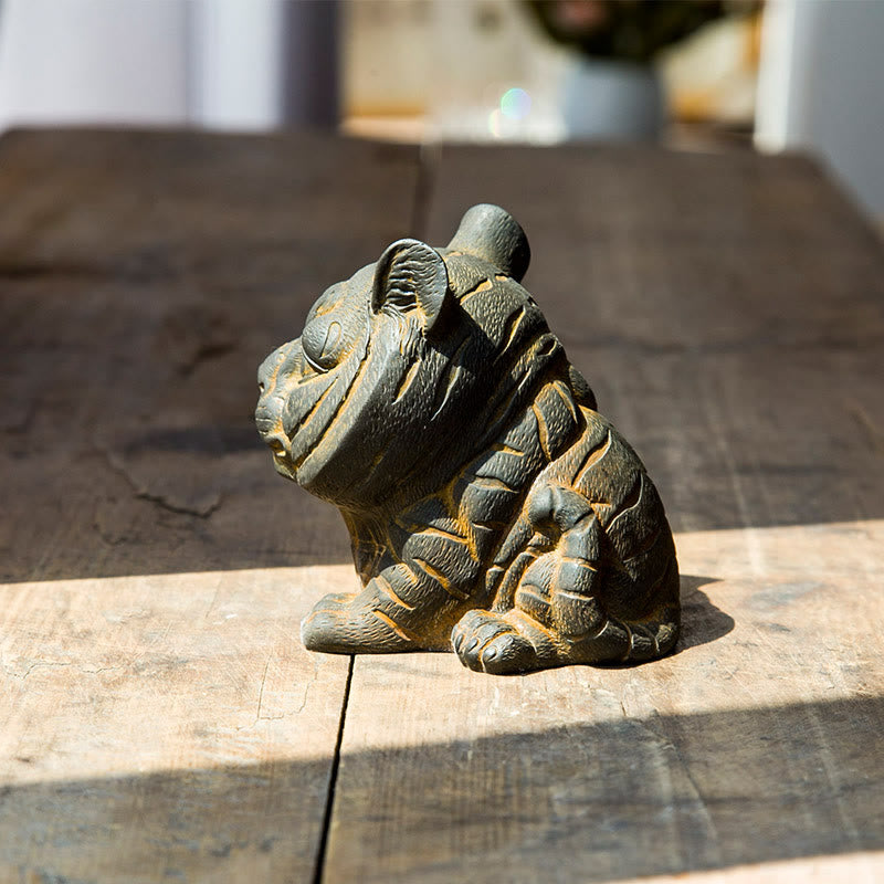 Handmade 9cm Tiger Iron Powder Spiritual Statue