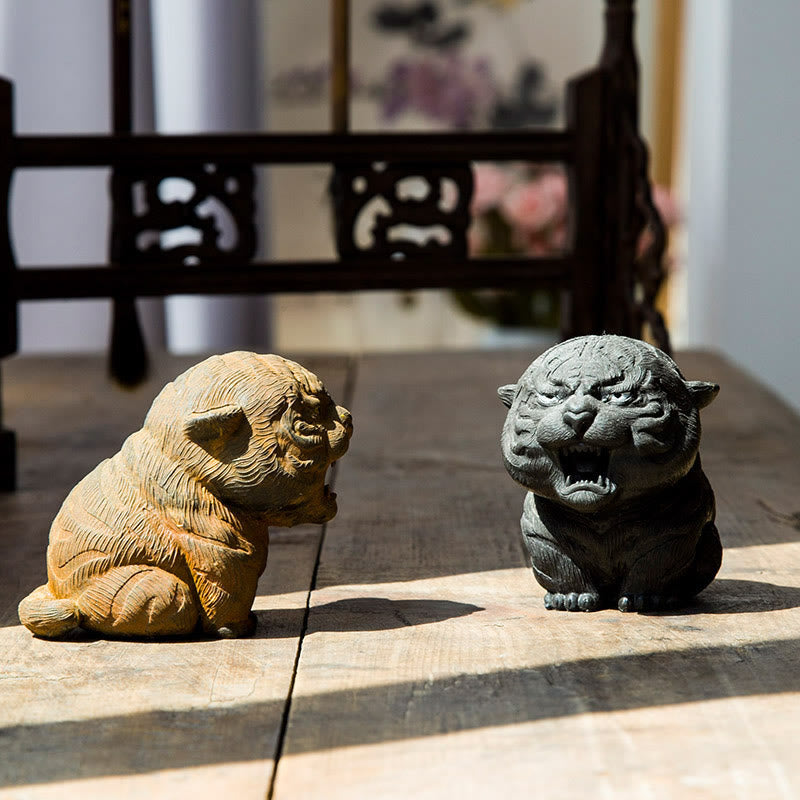 7.5cm Mini Roaring Tiger Iron Powder Resin Statue