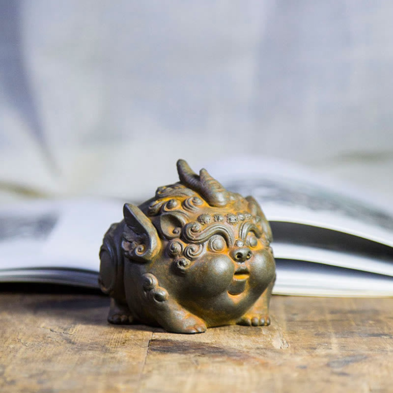 9cm Handmade PiXiu Wealth Statue Iron Powder Resin Sculpture