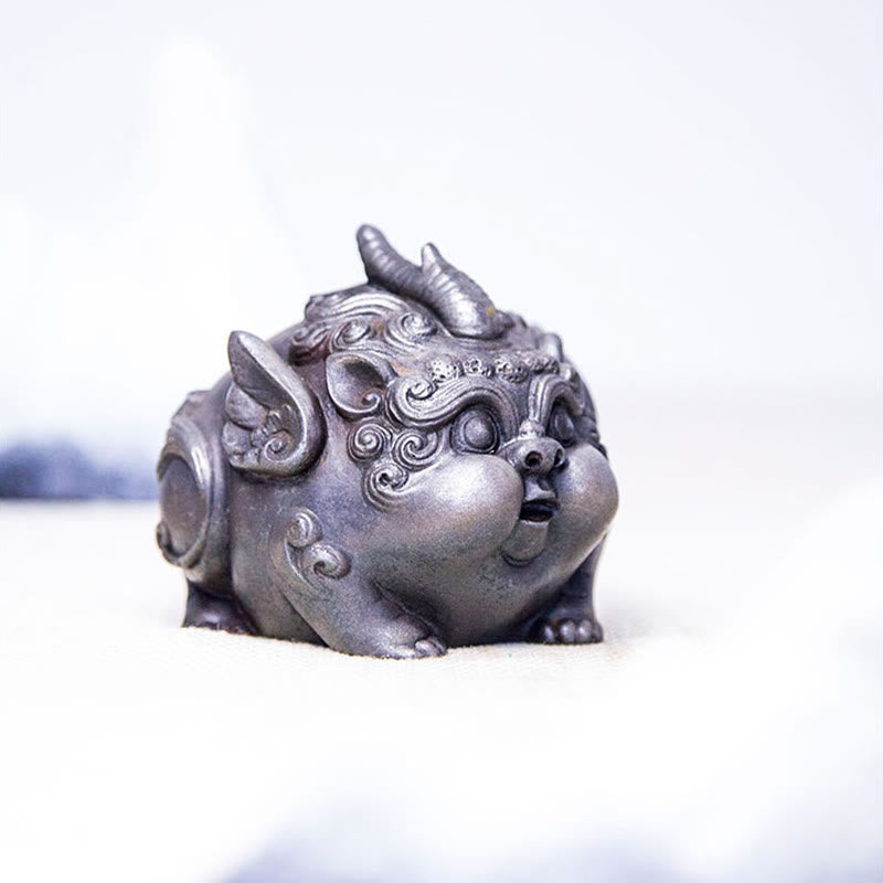 9cm Handmade PiXiu Wealth Statue Iron Powder Resin Sculpture
