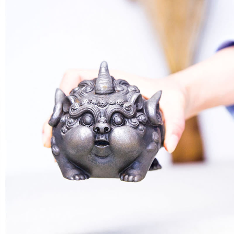 9cm Handmade PiXiu Wealth Statue Iron Powder Resin Sculpture