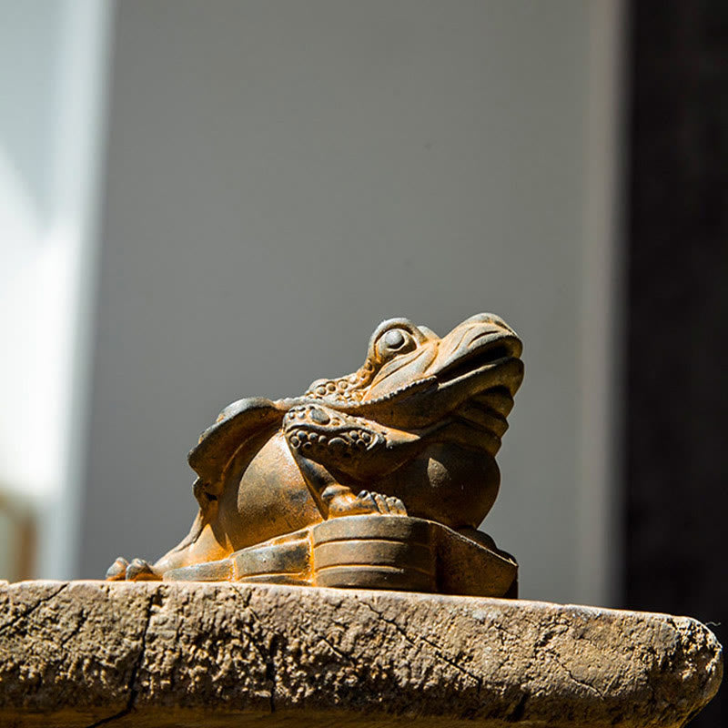 6cm Feng Shui Frog Statue with Copper Coins for Prosperity