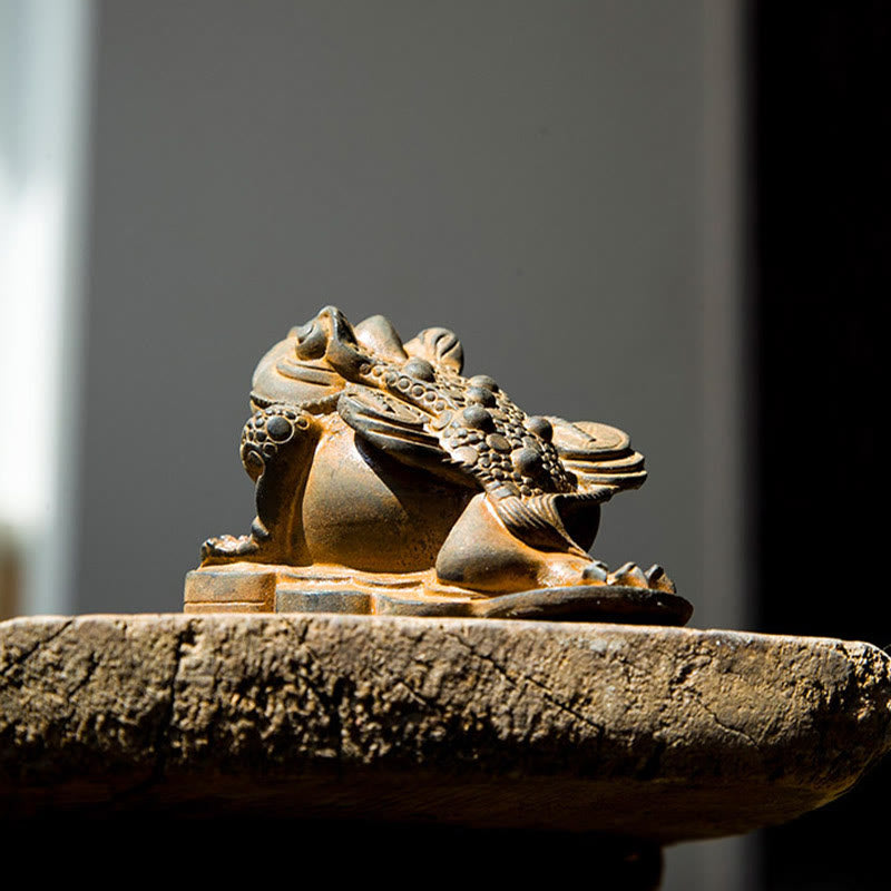 6cm Feng Shui Frog Statue with Copper Coins for Prosperity
