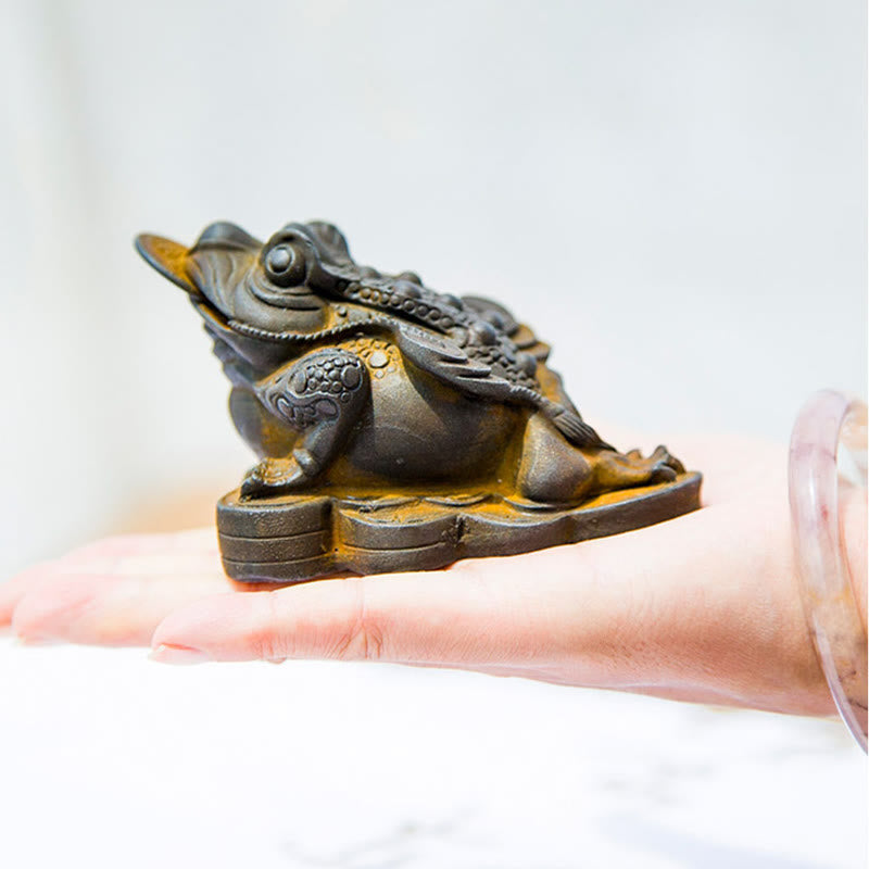 6cm Feng Shui Frog Statue with Copper Coins for Prosperity