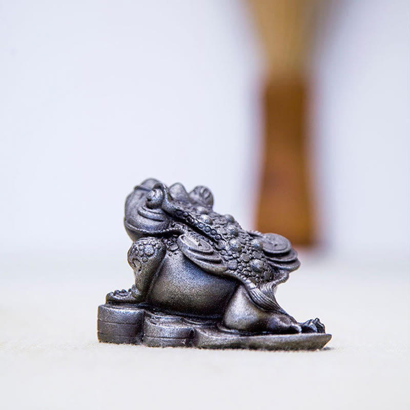 6cm Feng Shui Frog Statue with Copper Coins for Prosperity