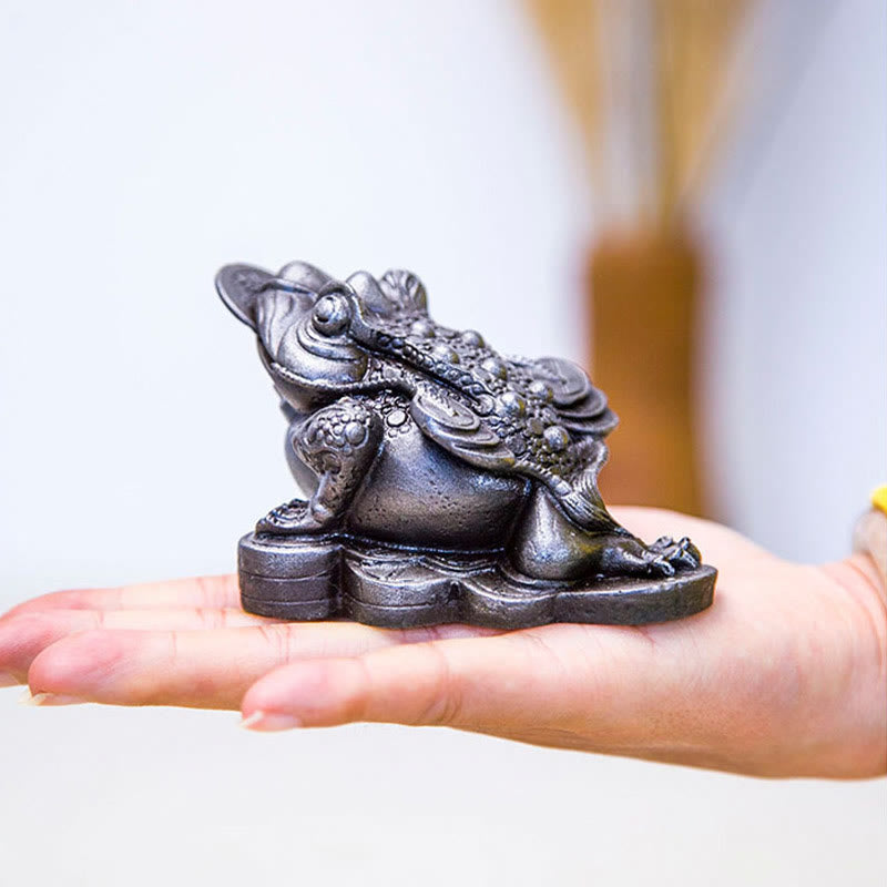 6cm Feng Shui Frog Statue with Copper Coins for Prosperity