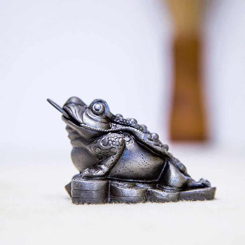 6cm Feng Shui Frog Statue with Copper Coins for Prosperity