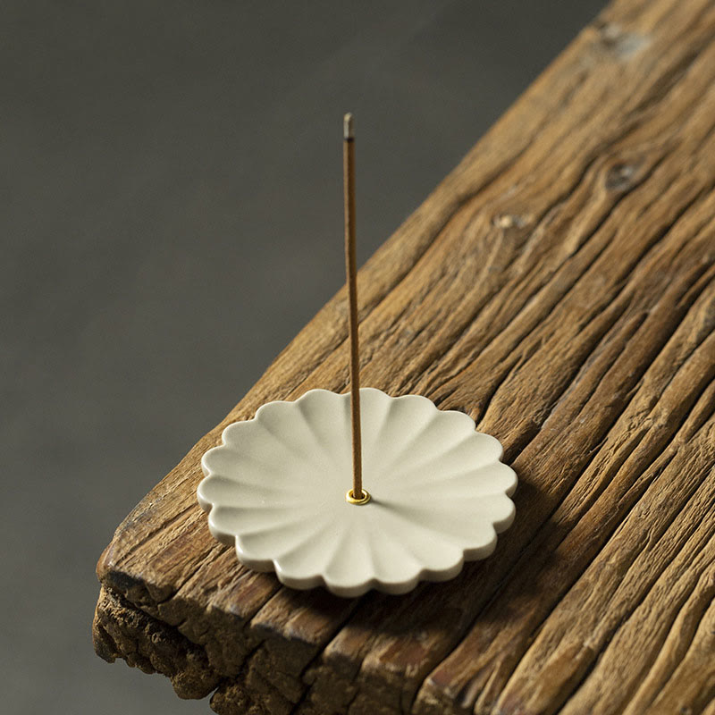 Lotus Ceramic Incense Burner with Floral Design for Serenity