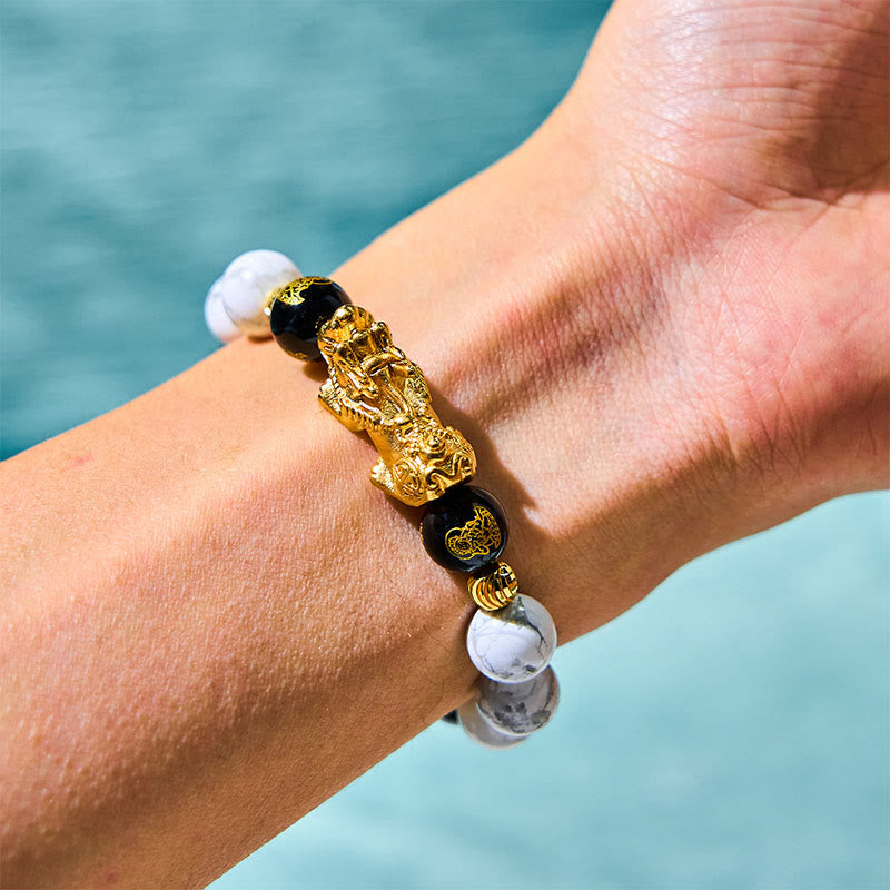 10mm White Turquoise Black Onyx Pixiu Protection Bracelet