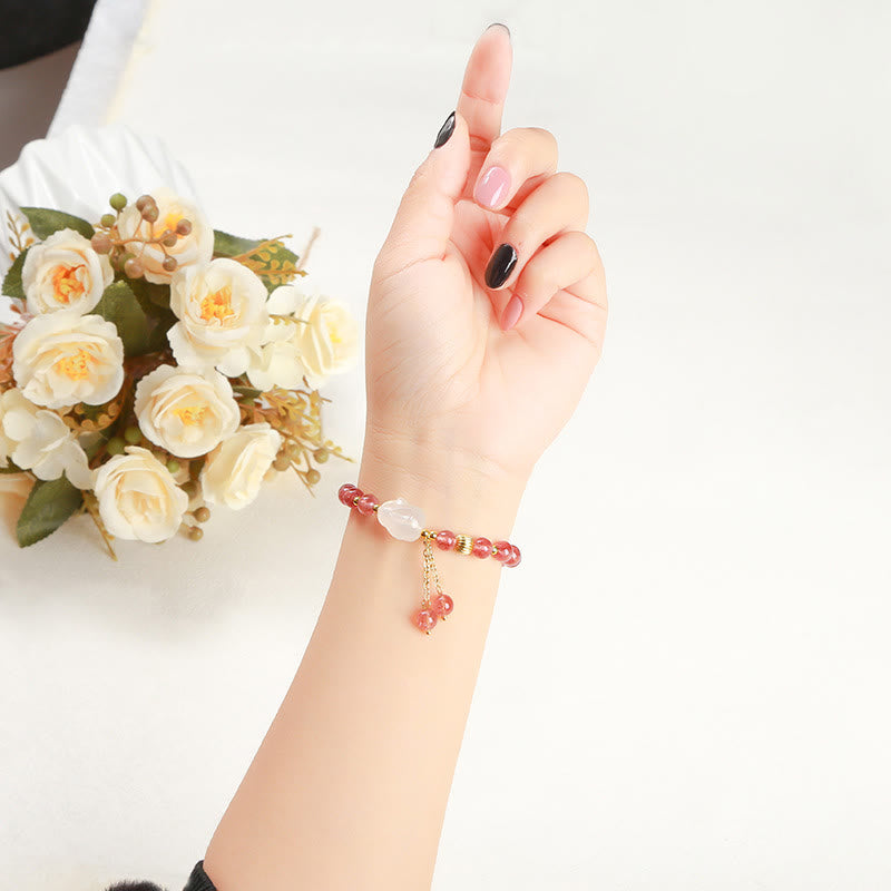 6mm Strawberry Quartz Rabbit Healing Bracelet for Women