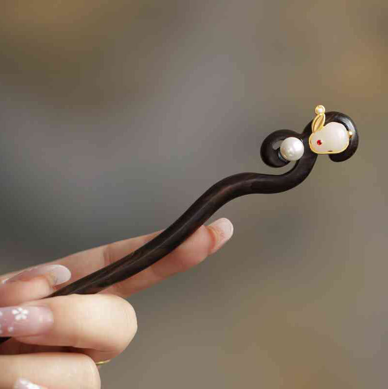 Sandalwood Rabbit Hairpin | Auspicious Cloud Chinese Hairpin