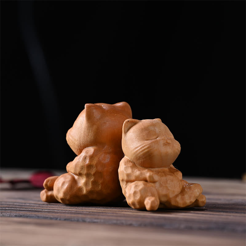 Golden Sandalwood Mini Sitting Cat Zen Decoration 5.3cm