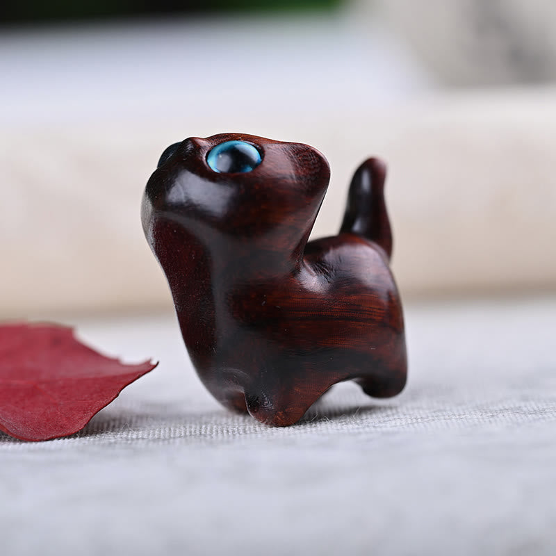 Green Sandalwood Lucky Cat Figurine for Positive Energy