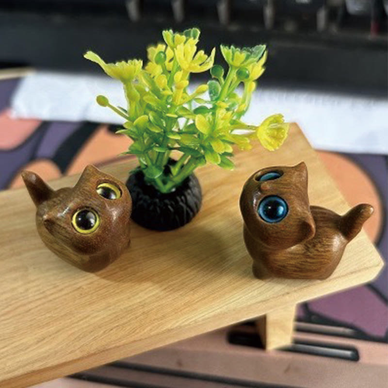 Green Sandalwood Lucky Cat Figurine for Positive Energy