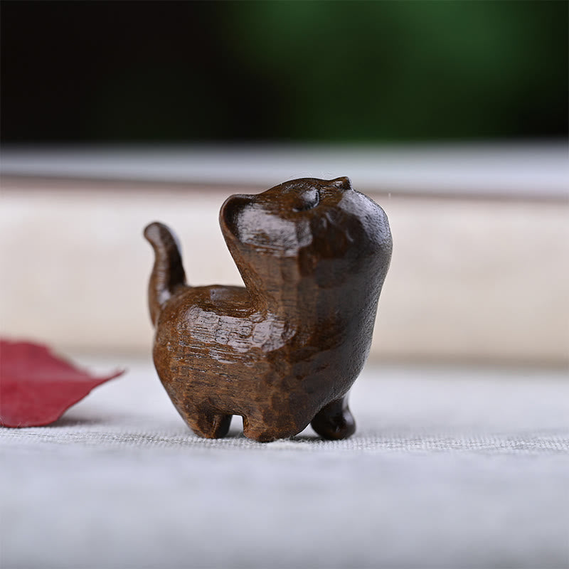 Green Sandalwood Lucky Cat Figurine for Positive Energy