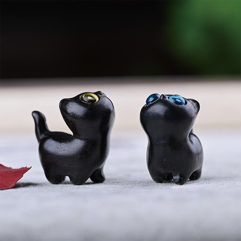 Green Sandalwood Lucky Cat Figurine for Positive Energy