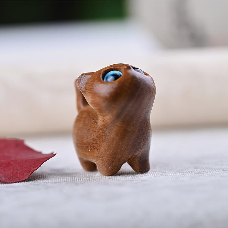 Green Sandalwood Lucky Cat Figurine for Positive Energy