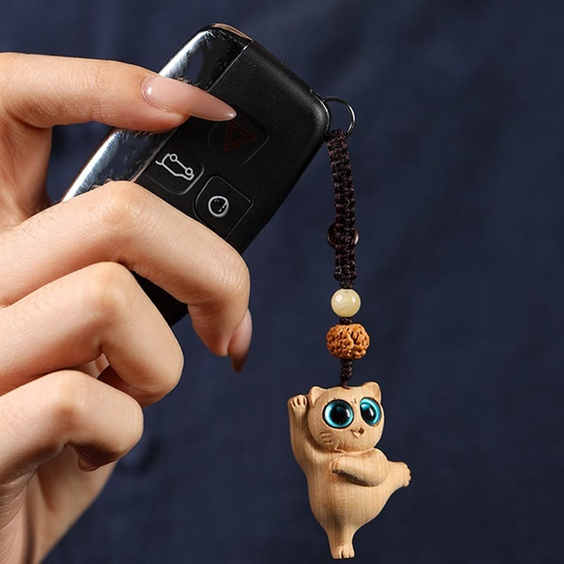 Green Sandalwood & Thuja Key Chain | Positive Energy Charm