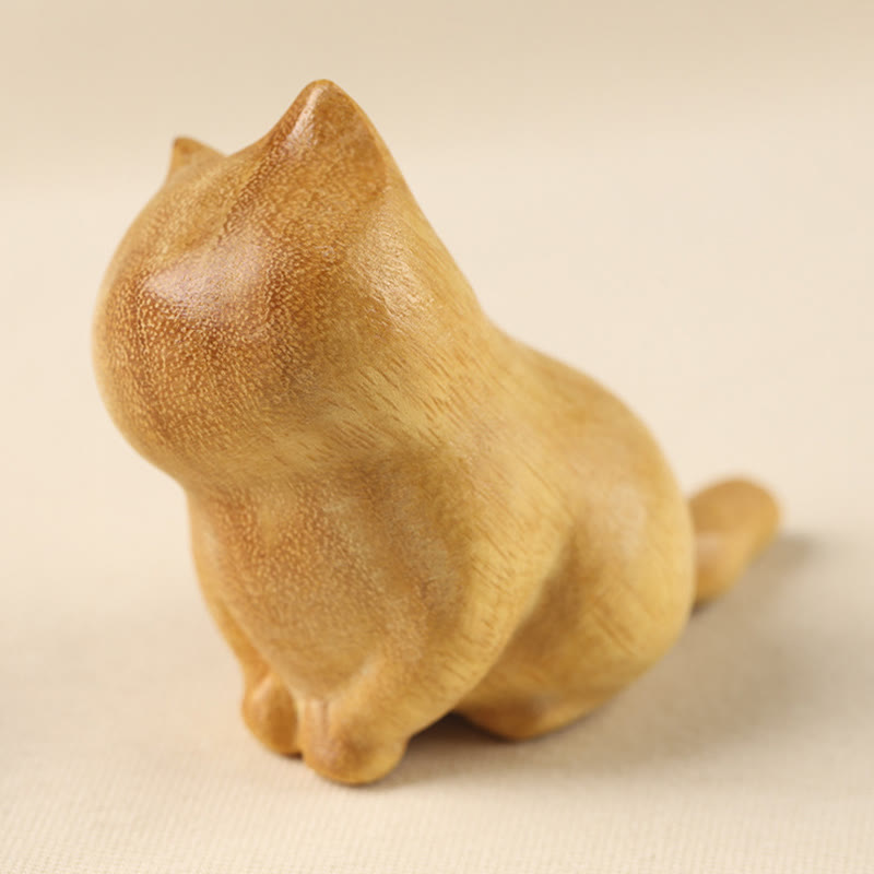 6.1cm Sandalwood Cat Sculpture for Protection & Zen Home