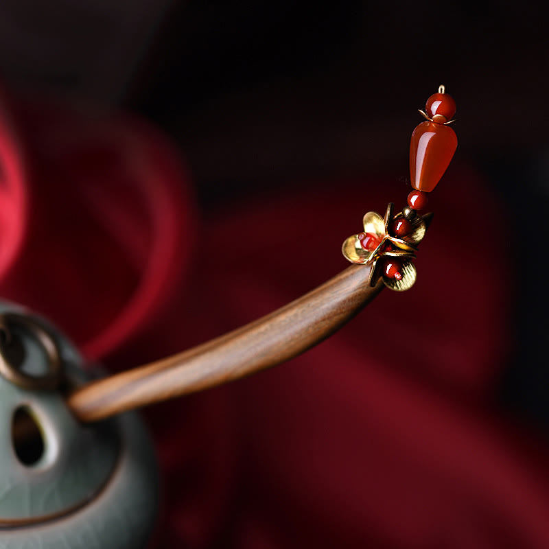 Green Sandalwood Chinese Hairpin for Soothing Harmony