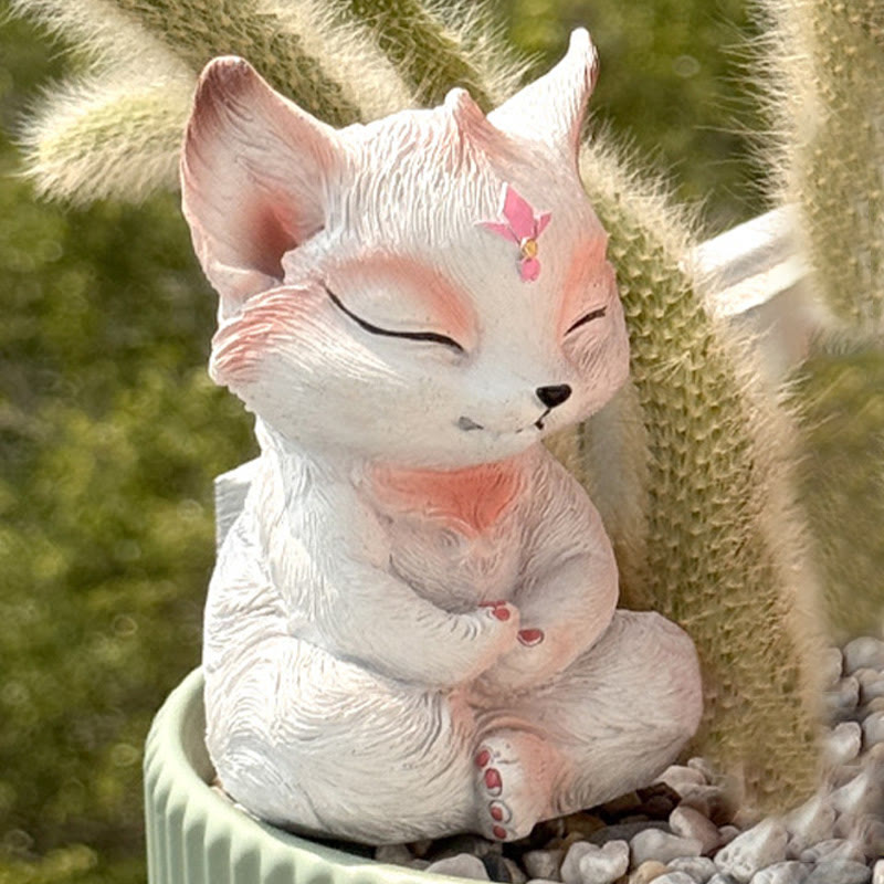 Nine-Tailed Fox Resin Figurine 10x6x6cm Symbol of Protection