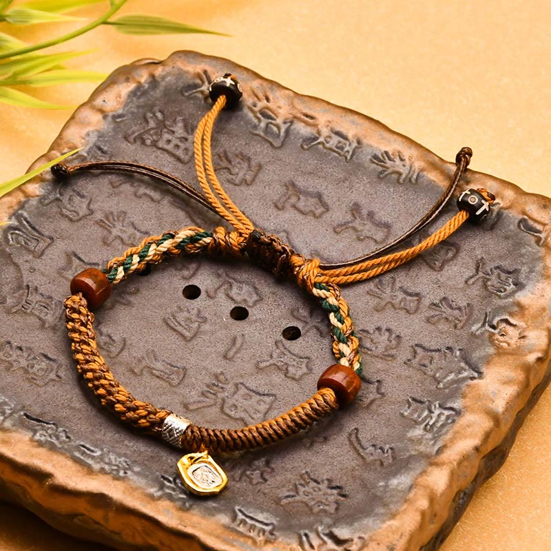 Unisex Tibetan Zakiram Goddess of Wealth Red Bracelet