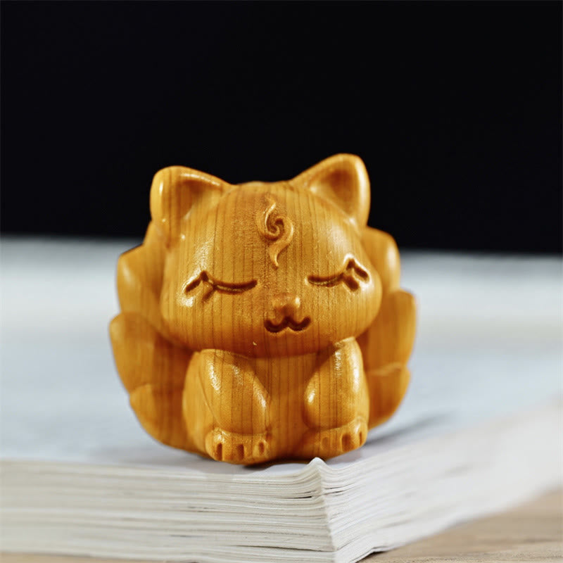 Mini Thuja Sutchuenensis Wood Nine-Tailed Fox Figurine for Spiritual Protection