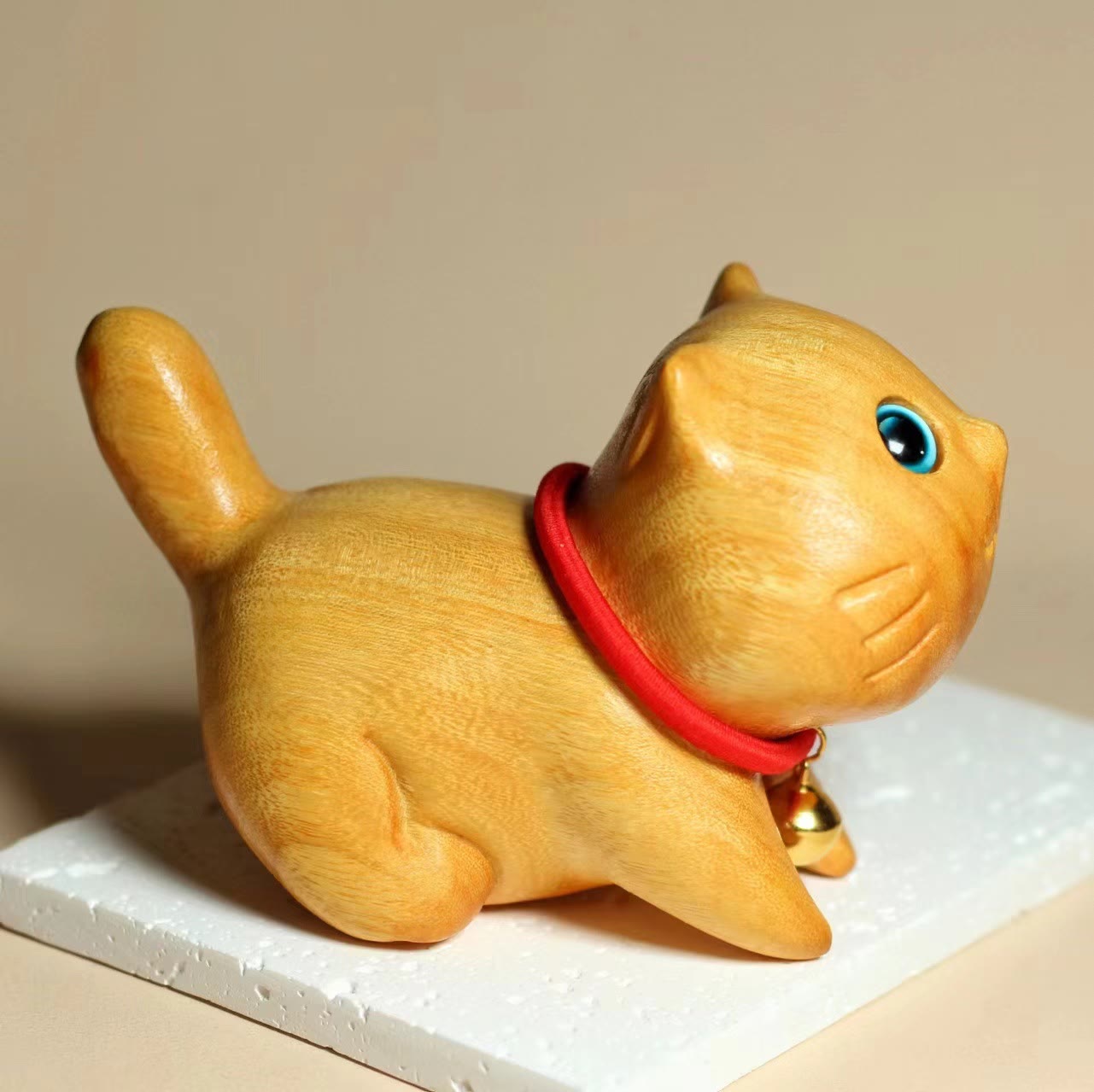 Sandalwood Mini Lucky Cat Figurine 6cm
