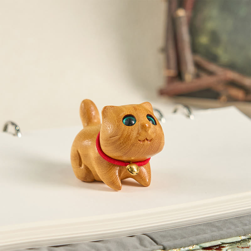 Sandalwood Mini Lucky Cat Figurine 6cm