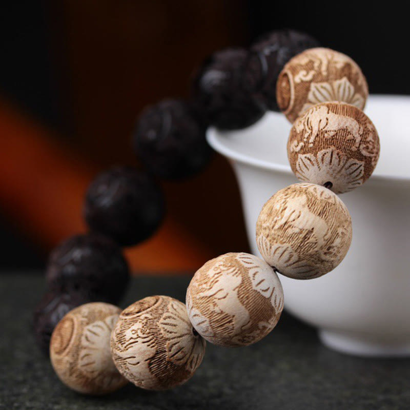 Ebony Camphor Wood Yin Yang Peace Bracelet 20mm