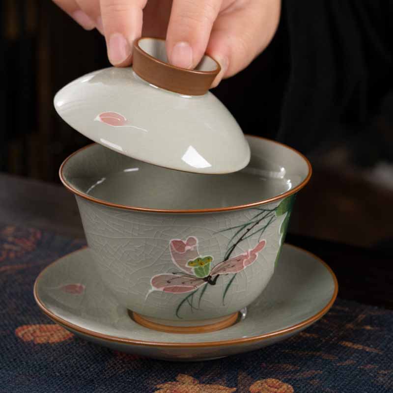 Zen Ceramic Lotus Koi Fish Gaiwan Teacup 140ml