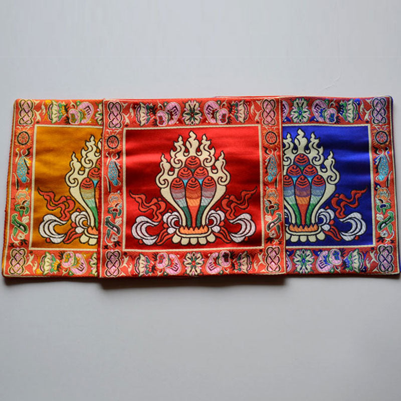 Prayer Altar Mat with Vajra | Tibetan Meditation Supplies
