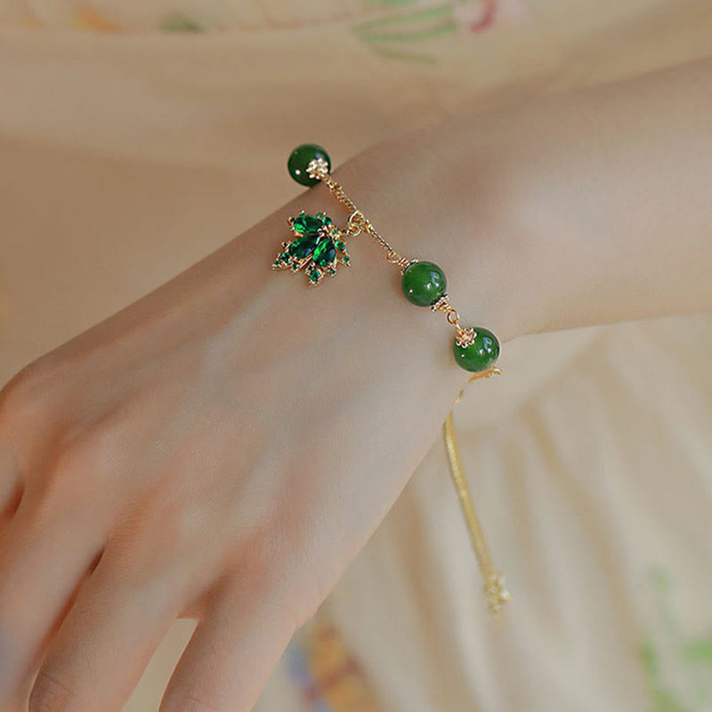 8mm Green Chalcedony Courage Strength Bracelet