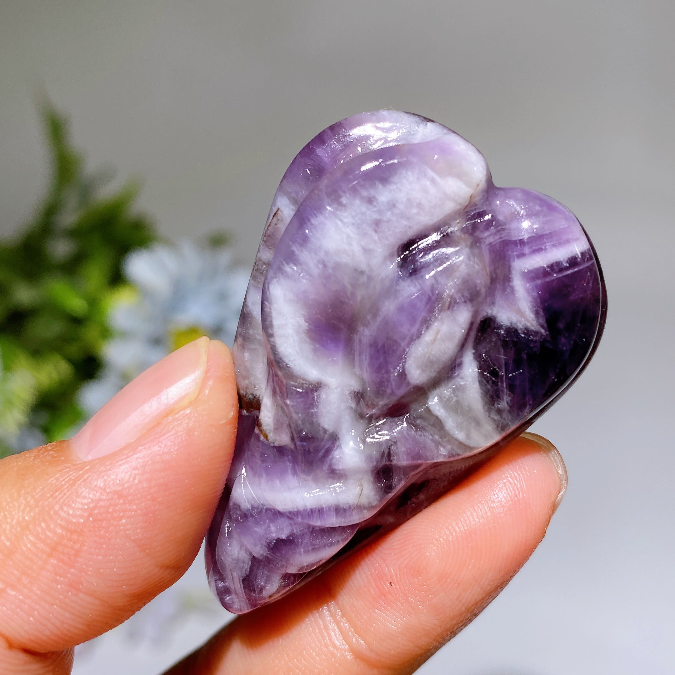 2.0-2.2" Crystal Heart Carvings for Healing and Meditation