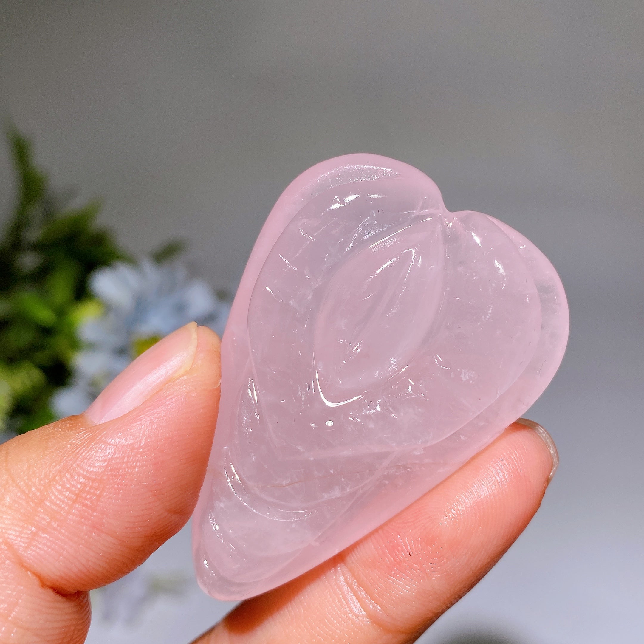 2.0-2.2" Crystal Heart Carvings for Healing and Meditation