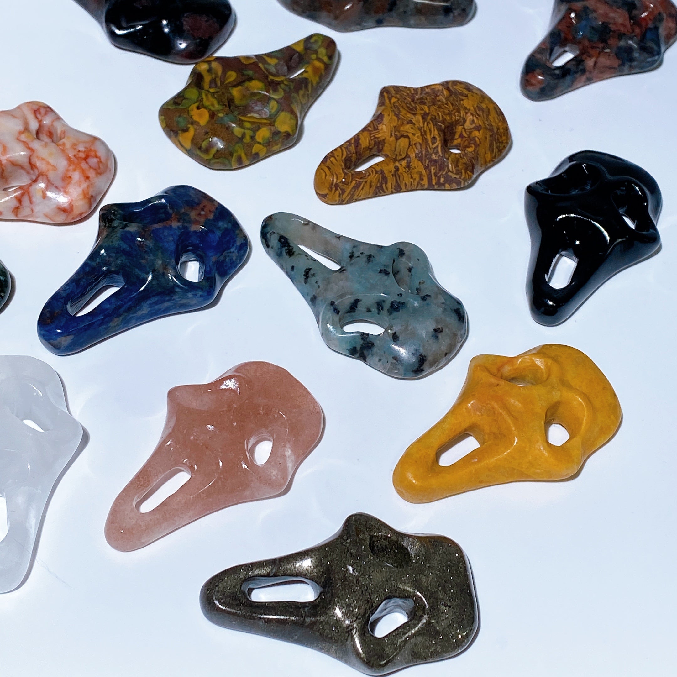 2.0 inch Crystal Ghost Face Skull Carving for Healing