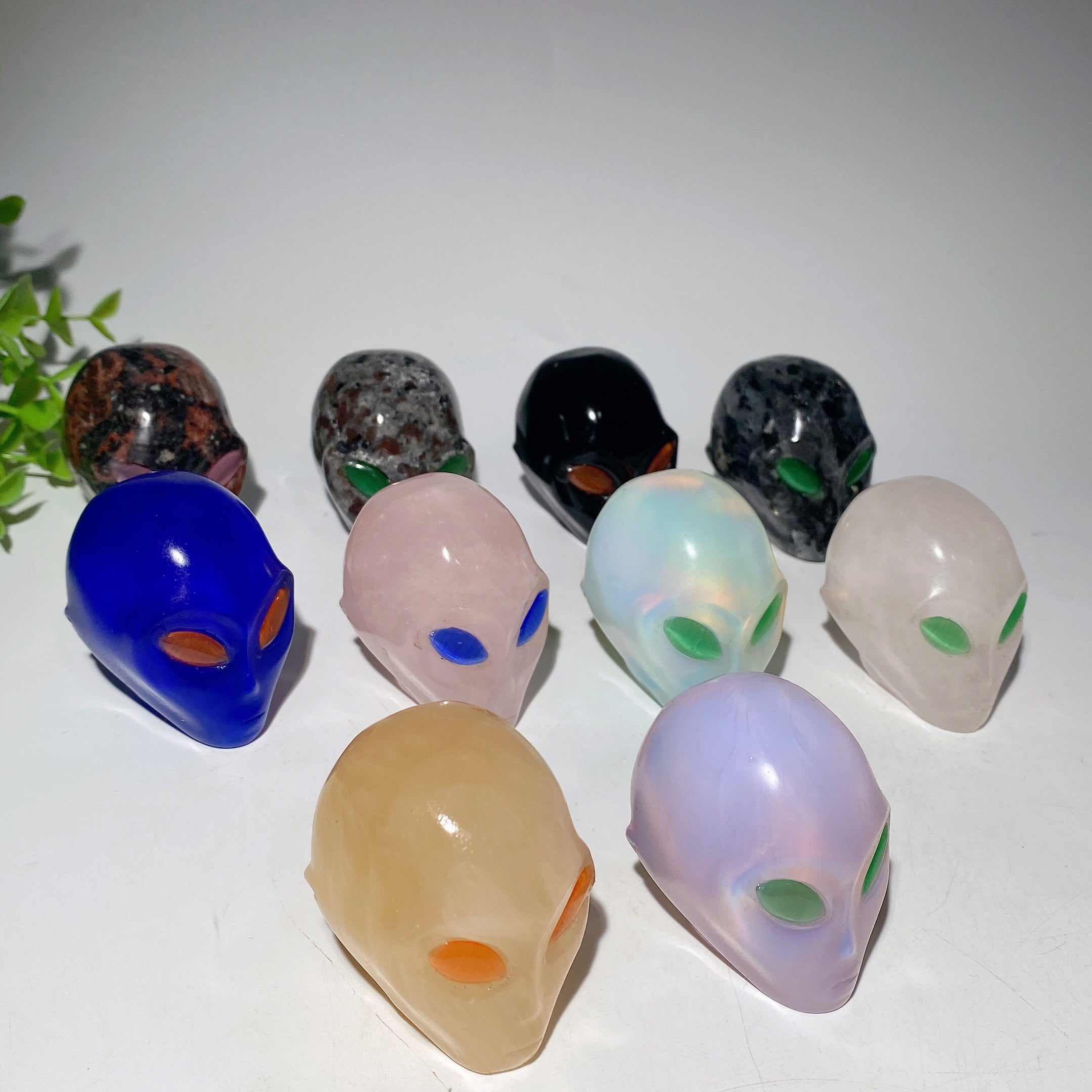 2.0 inch Mixed Crystal Alien Head Healing Figurine